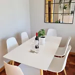 Dehesa Centro Con Parking Апартаменты